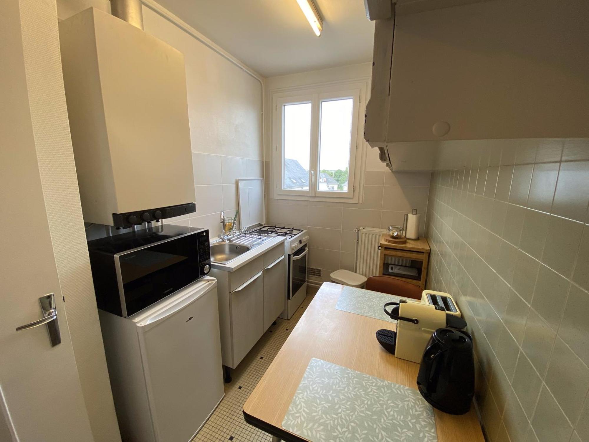 Grand Calme Avec Balcon & Parking Gratuit * Tours
